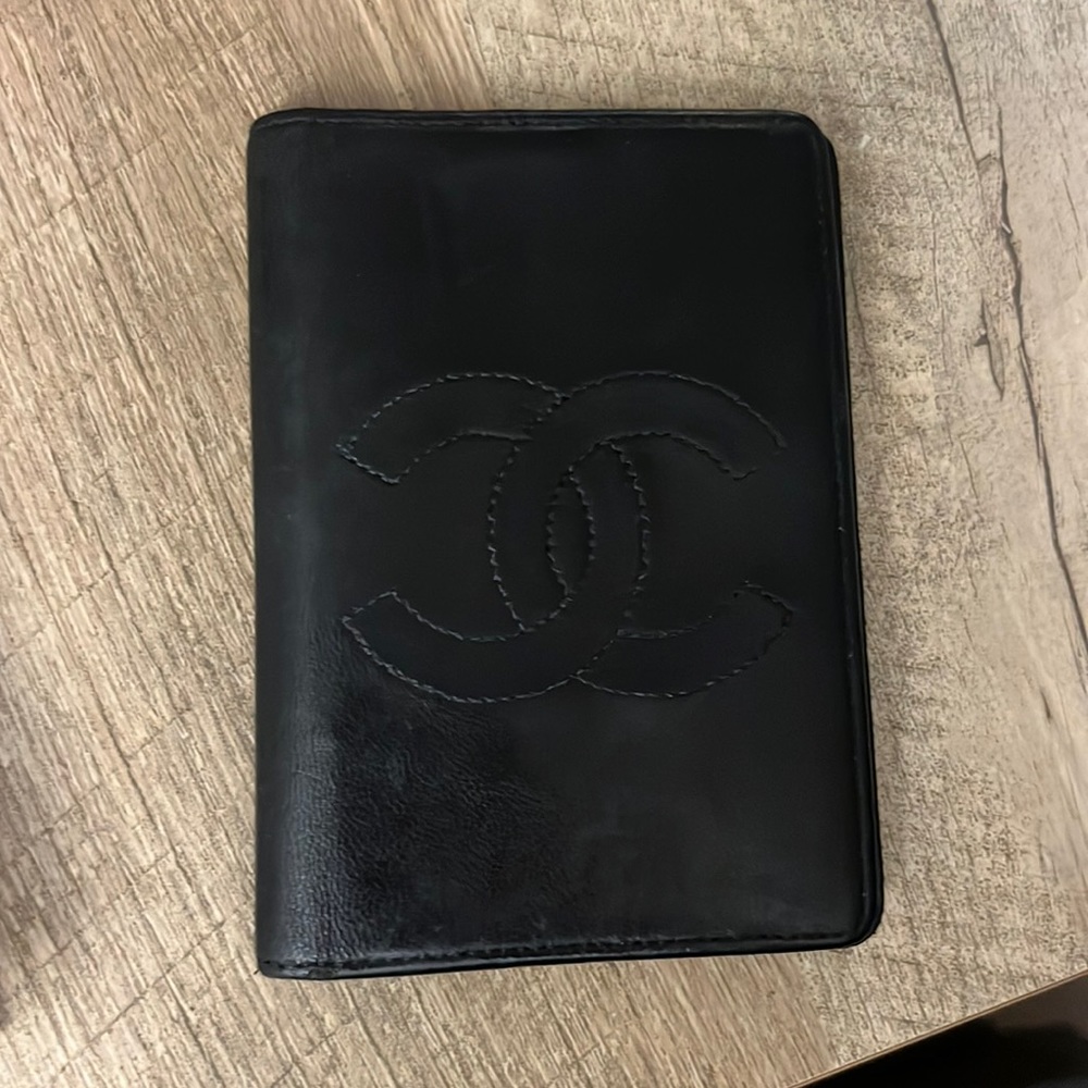 Chanel cardholder lambskin